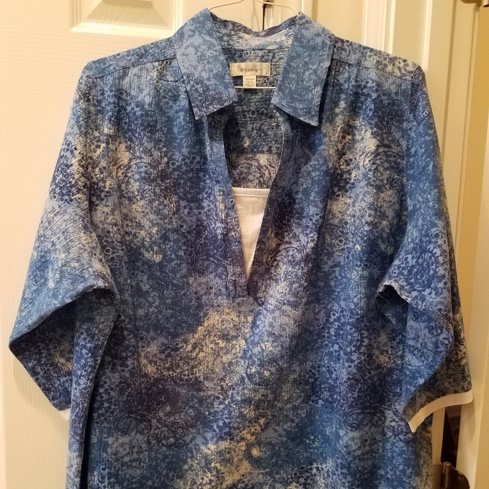 Pullover Top with 3/4 Sleeves